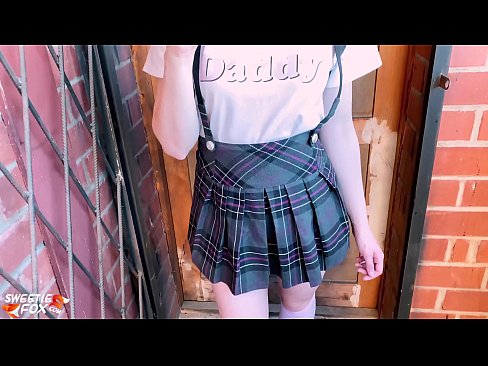 ❤️ Skólastúlka sýgur pikinn sinn djúpt og ríða í staðinn fyrir kennslustundir. ☑ Kynlífsmyndband hjá okkur is.hentai-id-tv.ru ❤